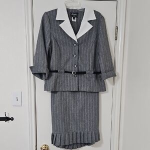 Sophisticated Gray Pinstripe Skirt Set with White Collar